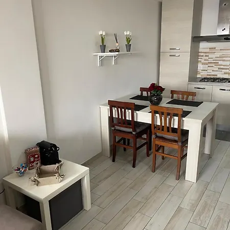Viviroccaraso Apartamento *